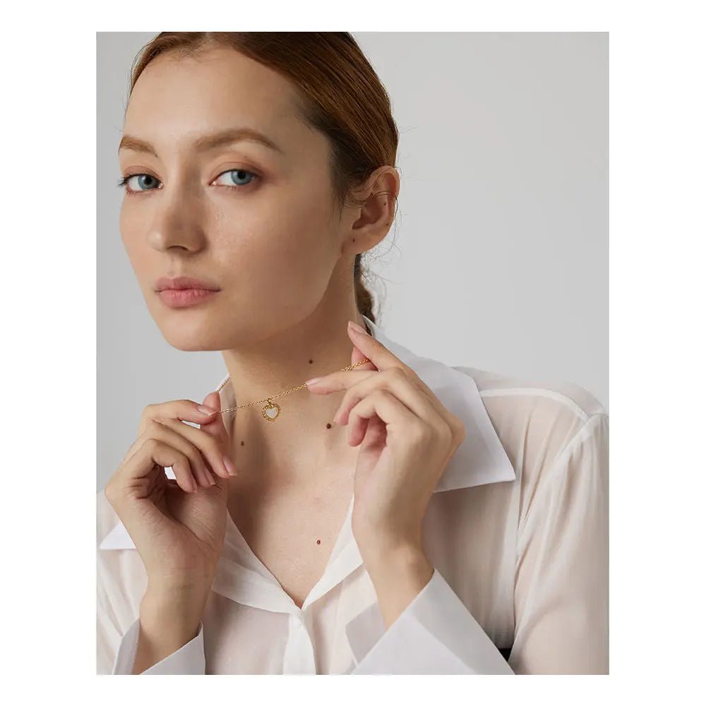 Larissa Moon Pendant Necklace Yiwu Jinyou VIMI