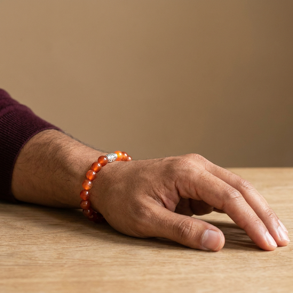 Red Carnelian for relationship, passion, courage, motivation. Zodiac:  Aries, Taurus, Leo - Lifestyle M