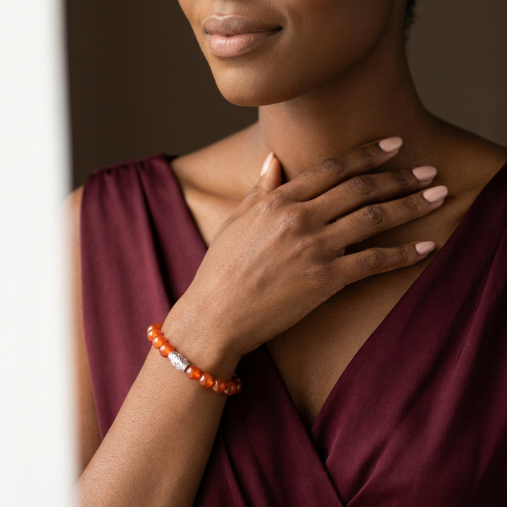 Red Carnelian for relationship, passion, courage, motivation. Zodiac:  Aries, Taurus, Leo - Lifestyle F