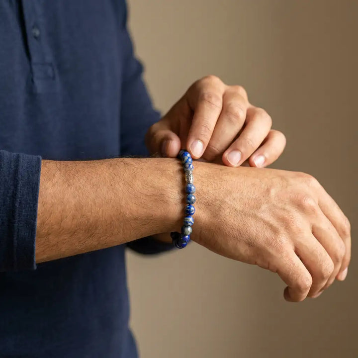 Lapis Lazuli for wisdom, self-awareness & communication. Zodiac: Sagittarius, Taurus, Libra - Lifestyle Male