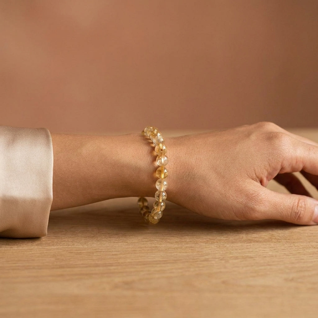 Citrine for wealth, positivity & manifestation. Zodiac: Aries, Gemini, Leo - Lifestyle Female