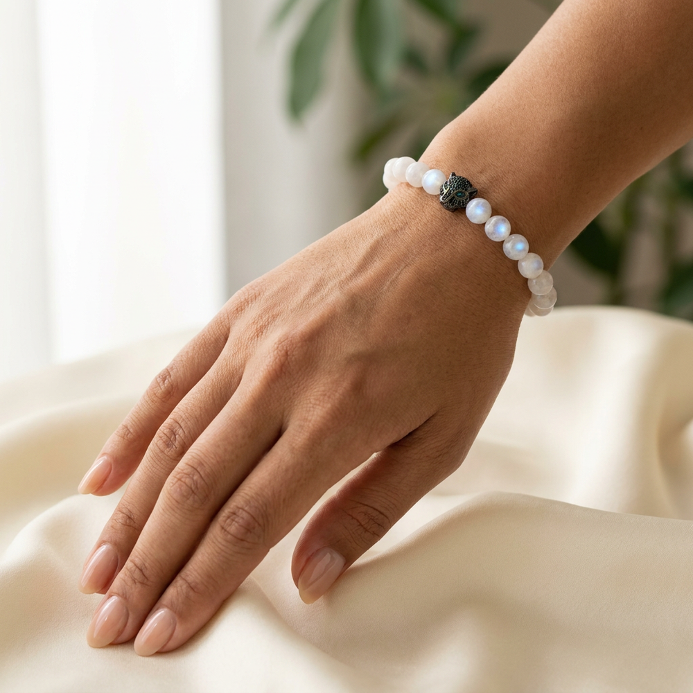 Moonstone Bracelet with Animal charm for Growth & Balance - Lifestyle F