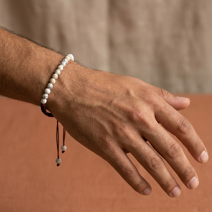 Howlite Thread bracelet for Relaxation & Mindfulness - Lifestyle M