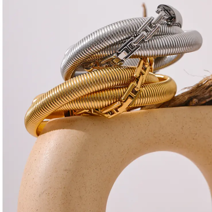 Silvia Strechable Bangle  by Raw Spiritual